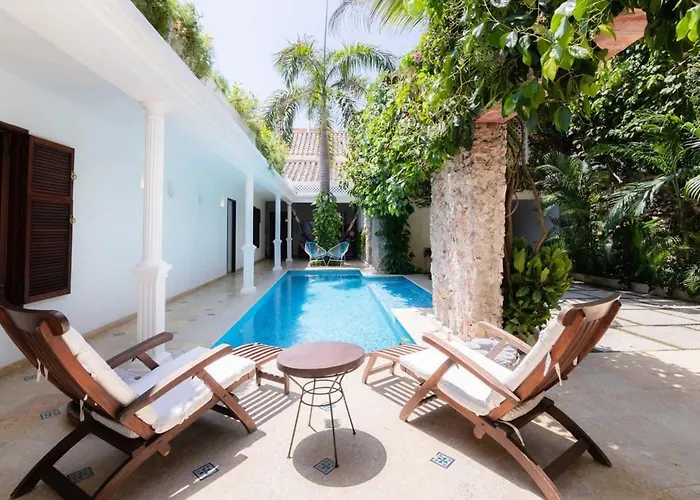 Vibrant House 5Br With Pool In Cartagena