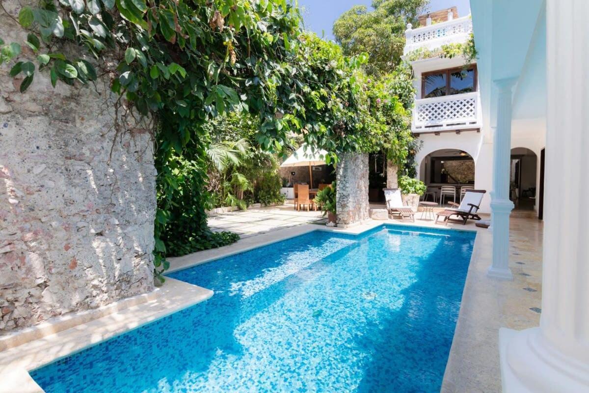 Vibrant House 5br With Pool In Holiday home Cartagena