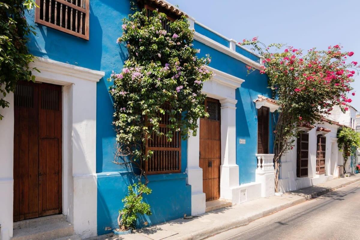 Holiday home Vibrant House 5br With Pool In *