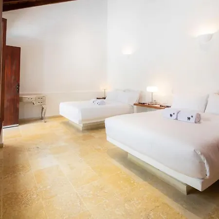 Сasa de vacaciones Vibrant House 5br With Pool In *