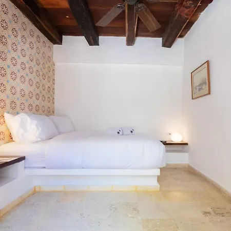 Vibrant House 5br With Pool In Сasa de vacaciones